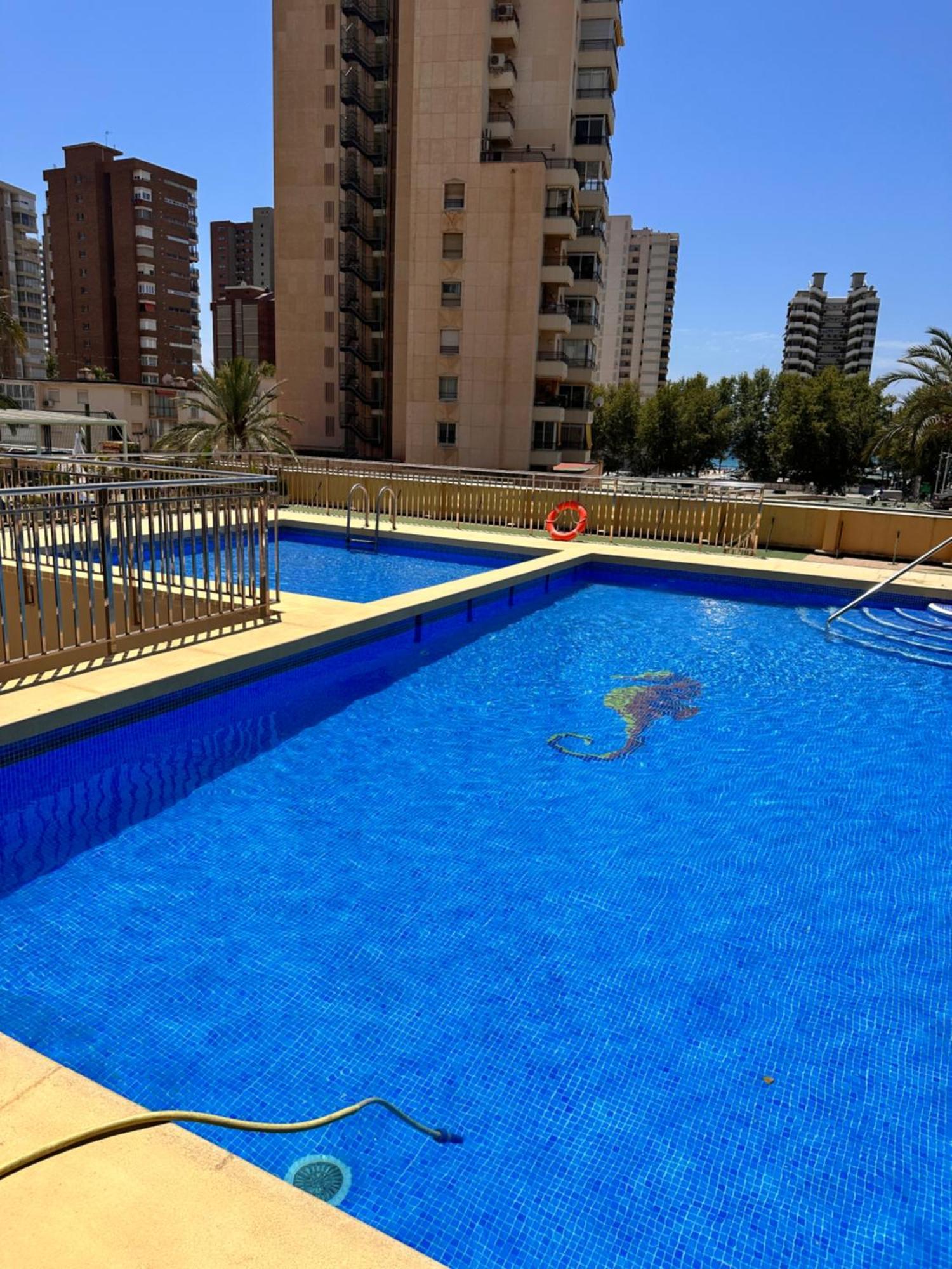 Apartamento Centro Бенидорм Екстериор снимка